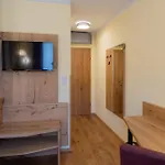 Hotel Kärnten 4*