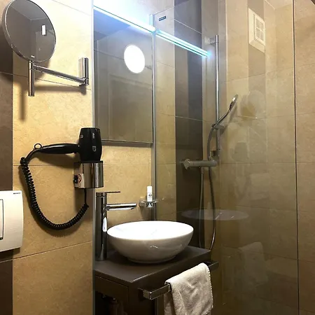 Kaernten Hotel 3*
