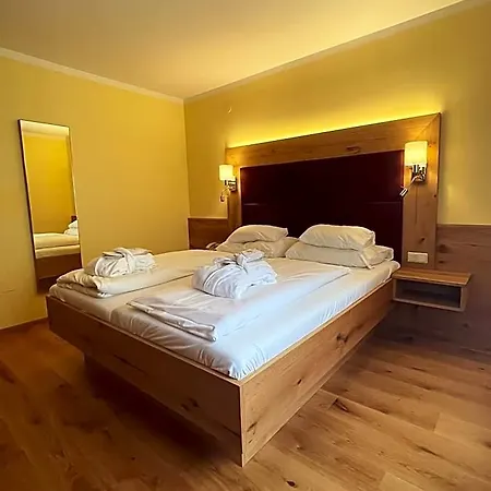 Kaernten Hotel