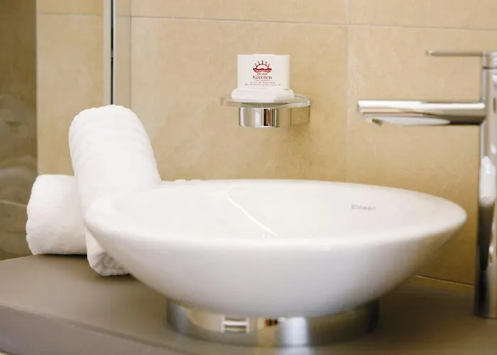 Kaernten מלון קרומפנדורף